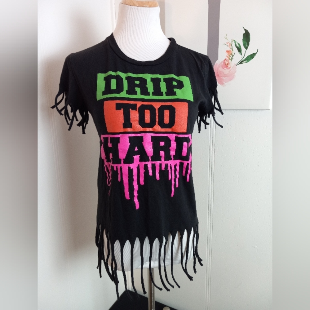 On Fire Drip Too Hard Womens Shirt L